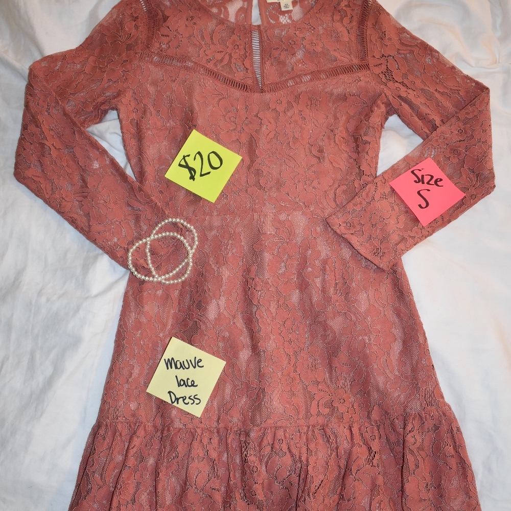 Francesca's Lace Dress **Never Worn**